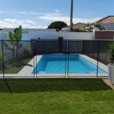 Palapa Garden Alojamientos, Piscina Privada Y Cerca Del Mar Chiclana de la Frontera Εξωτερικό φωτογραφία